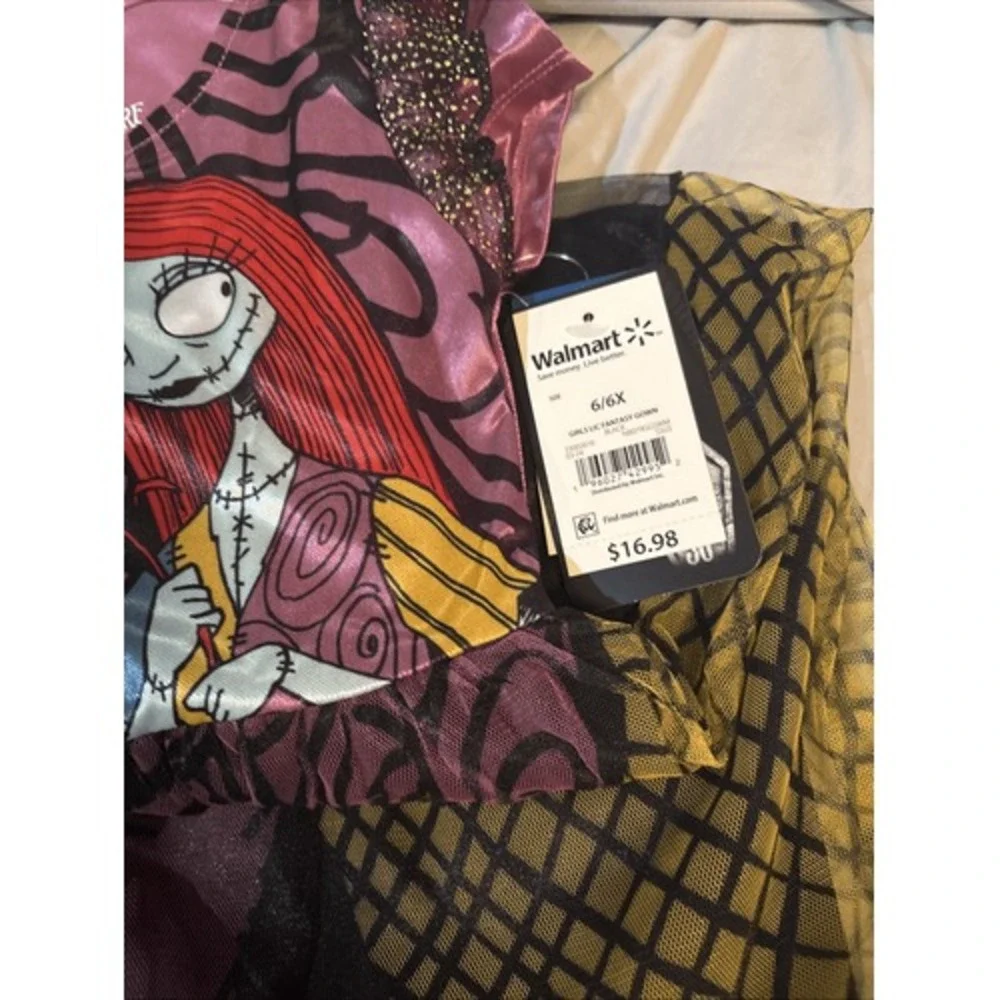 Nightmare Before Christmas Halloween Girls Fantasy Gown,‎ Size 6/6X Color Black